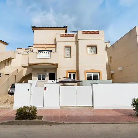 Sunrise Bulnes Golf 1 Apartamento *