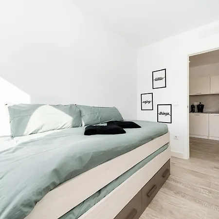 Sunrise Bulnes Golf 1 *